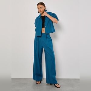 Boxy zip up jacket with collar in peacock blue/green